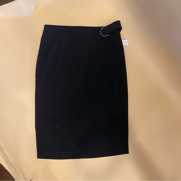 Laundry By Shelli Segal Dresses & Skirts - Laundry by Shelli Segal Black Knee Length Skirt Size 14